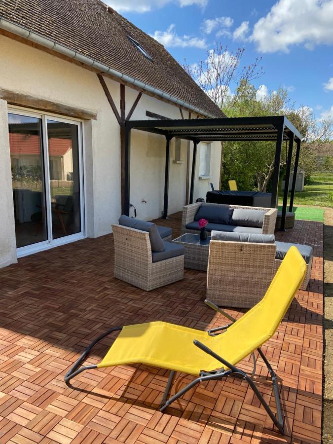 Holiday home La Charmeraie : Le Logis Thesee